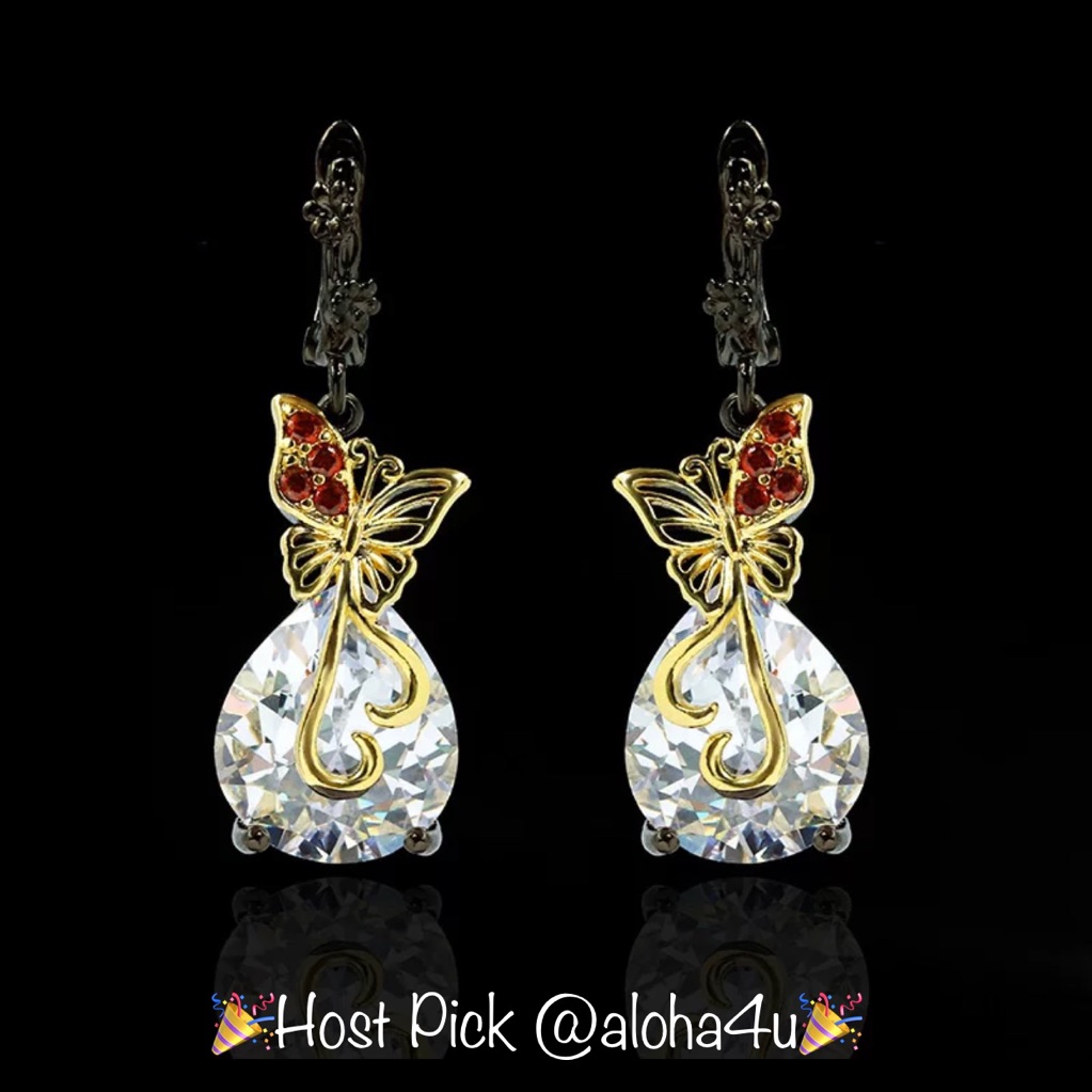 Hp 2/12 Solitaire Pear Cut Earring